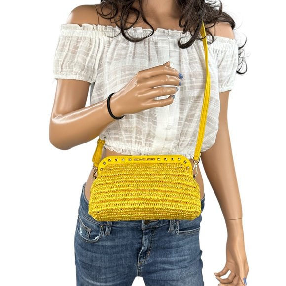 Michael Kors LIVIA Small Cloud Clutch Shoulder Crossbody Bag Straw Butter - Picture 3 of 11